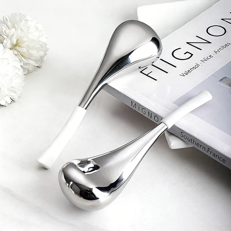 Ice Globe Cryo Sticks – Sculpt, De-Puff & Refresh Your Skin