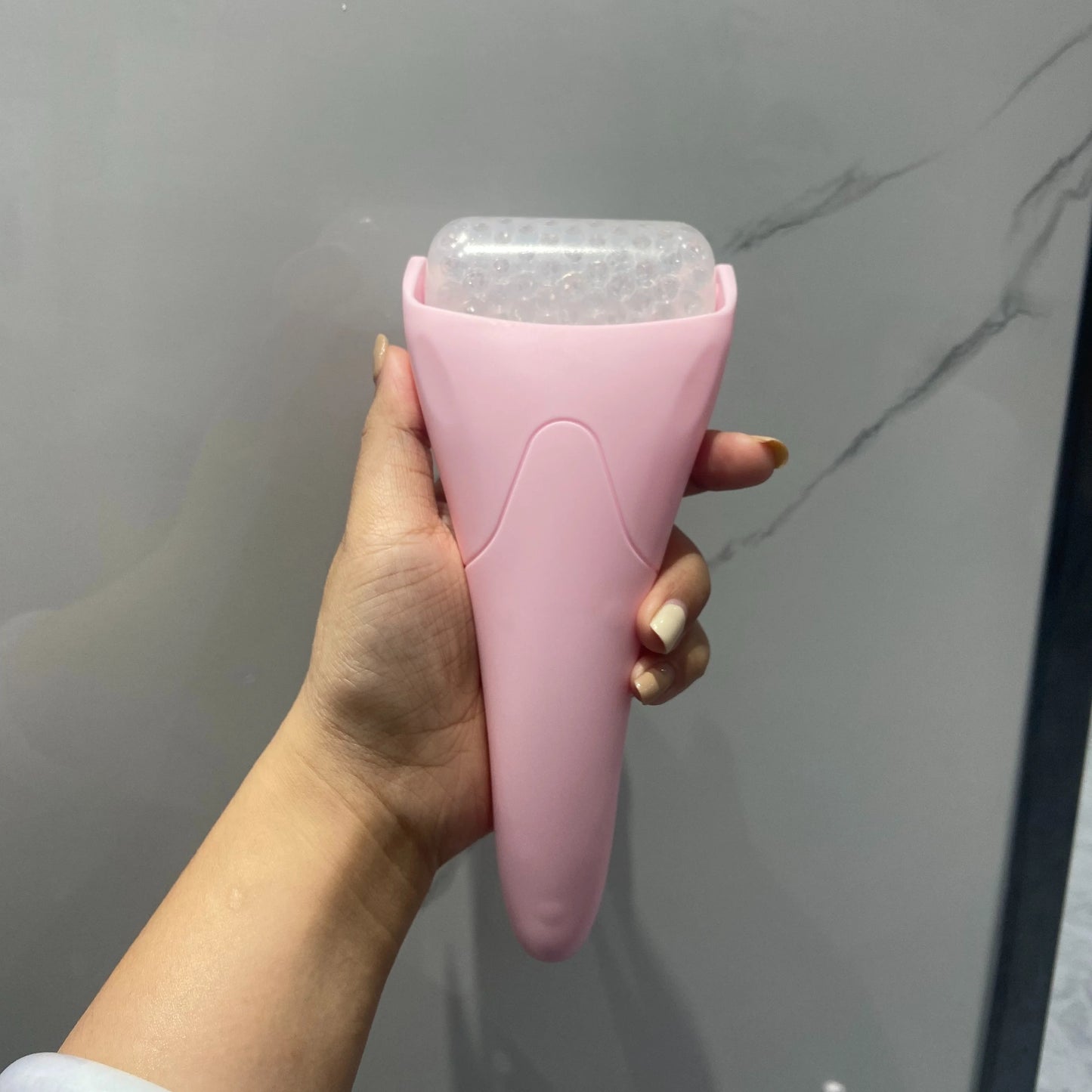Large Facial Ice Roller – Cool, De-Puff & Sculpt Your Skin